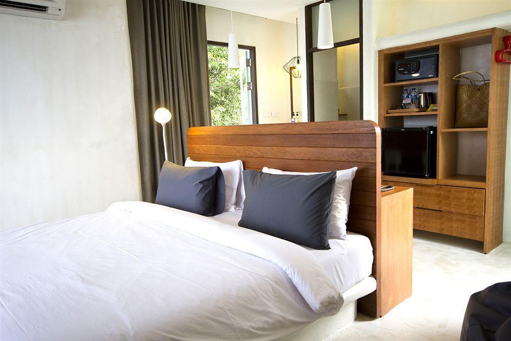 Hutcha Resort Mae Nam Luaran gambar